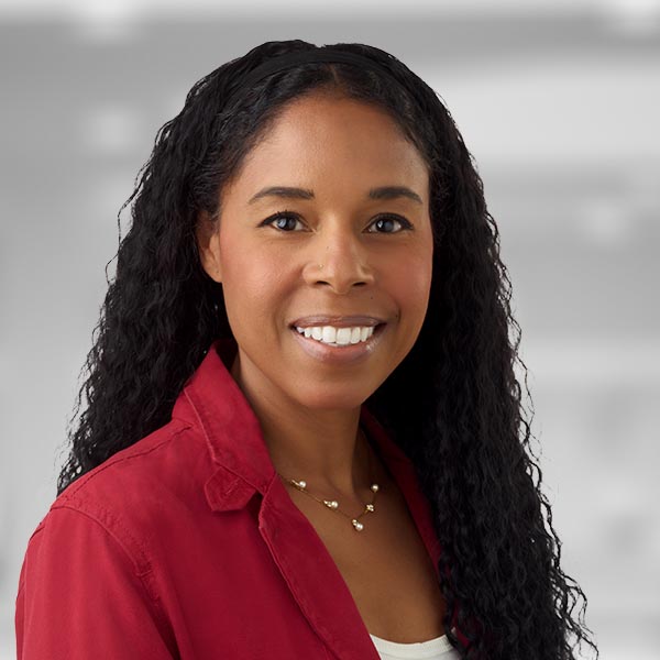Faye Camacho Headshot