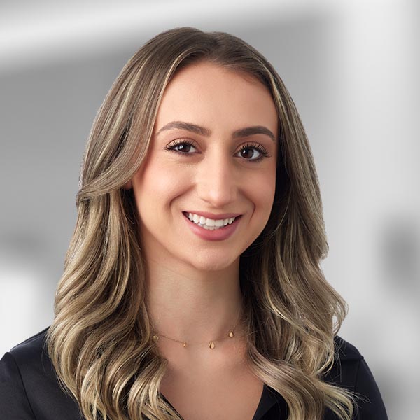 Natasha Kalfayan Headshot