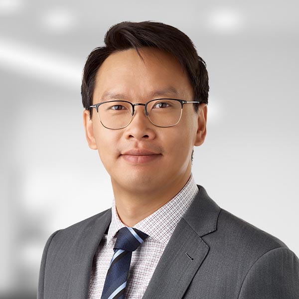 Jacky Chu Headshot